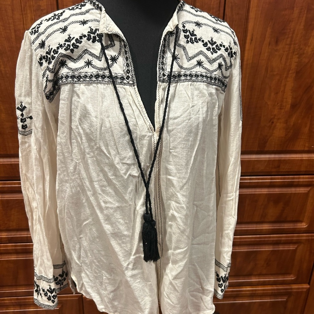 Zara Elegant White Blouse with Black Accents